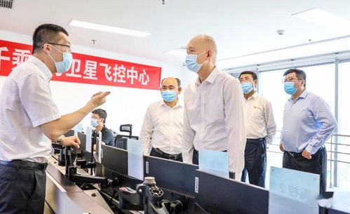蔡奇調(diào)研中小微企業(yè) 問需求送服務(wù)，要求做好雪中送炭